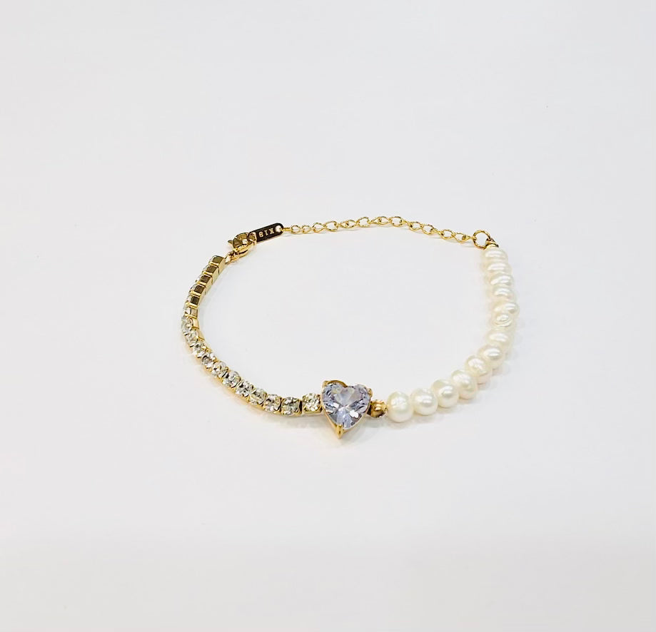 Serene Studded Bracelet with Fresh Water Pearls