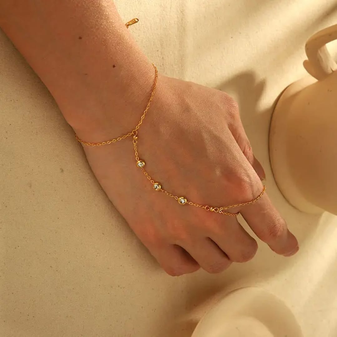 Kim Hand Chain Bracelet