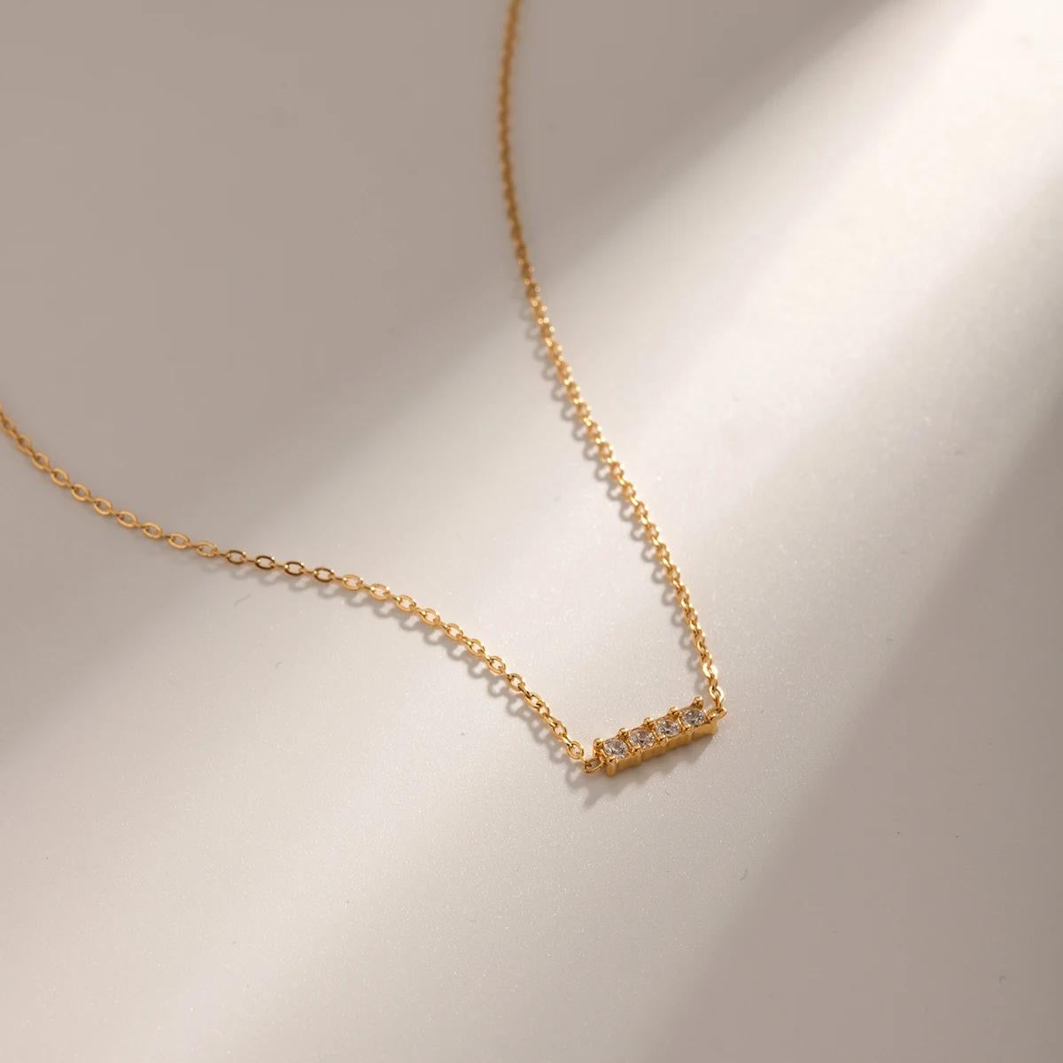 Amoura Necklace