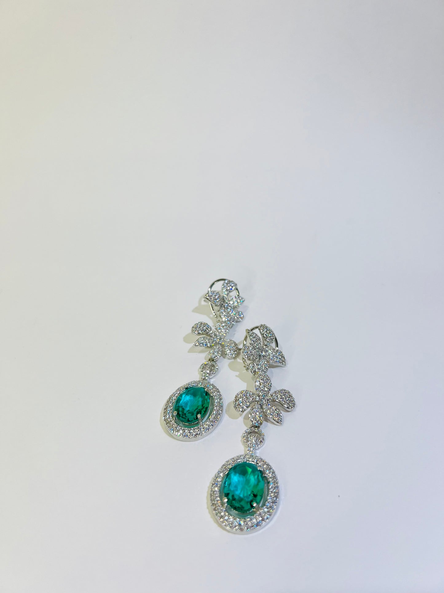 Palms Diamond Earrings (Green)