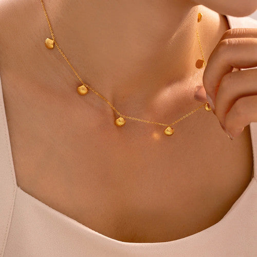 Opaline Necklace