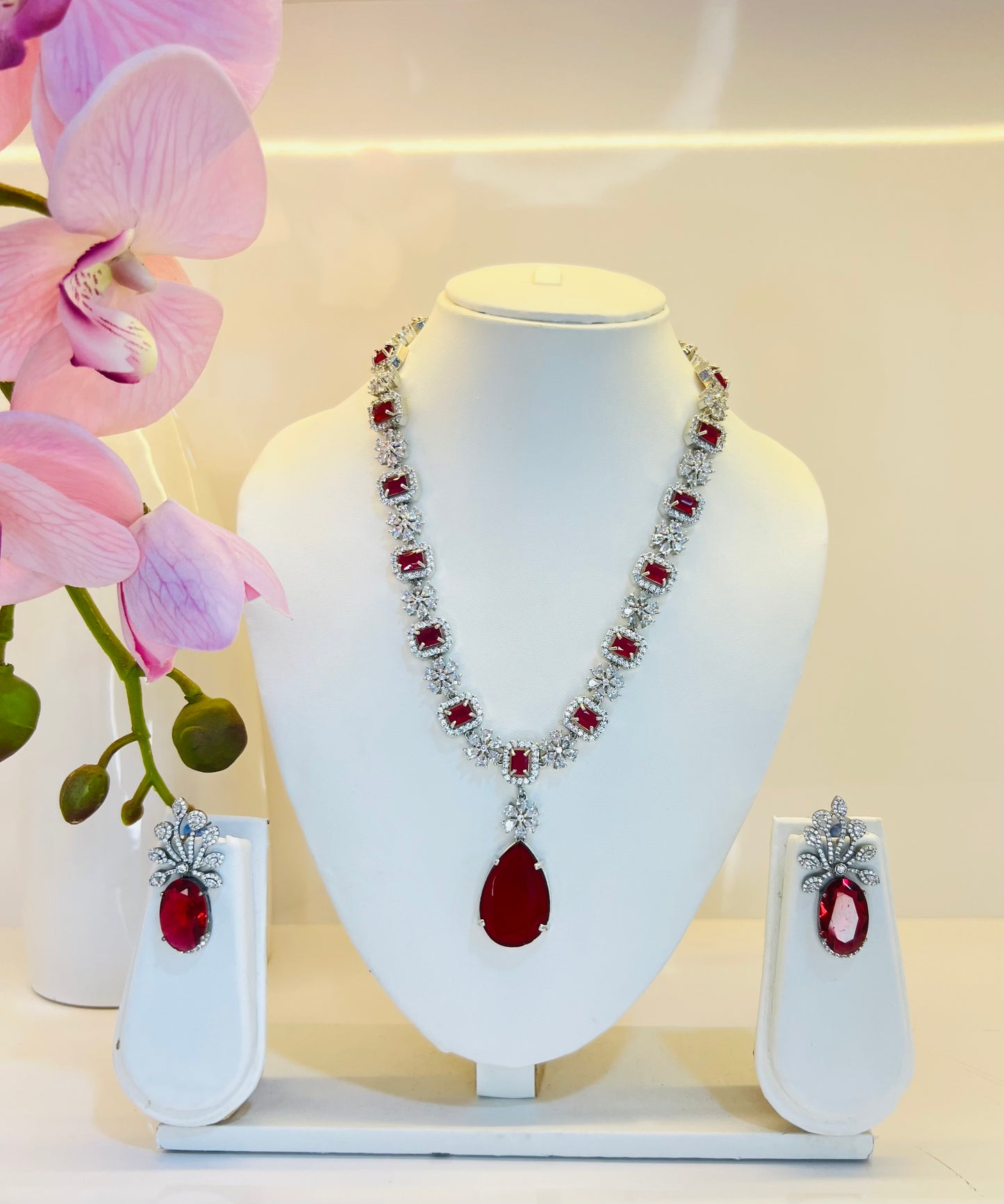 Rene Diamond Necklace Set (Red)