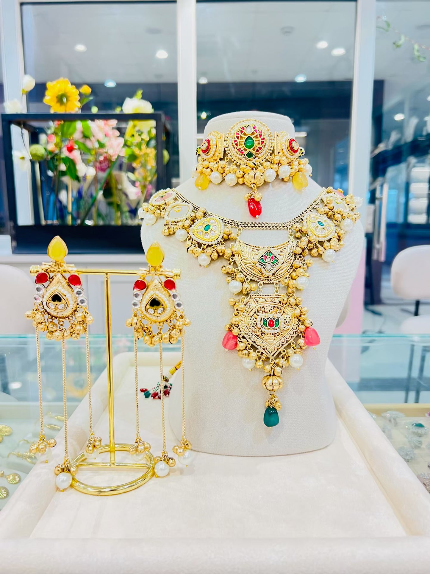 Vaishnavi Kashmiri Long Necklace with Jhumkaa (Multicolour)