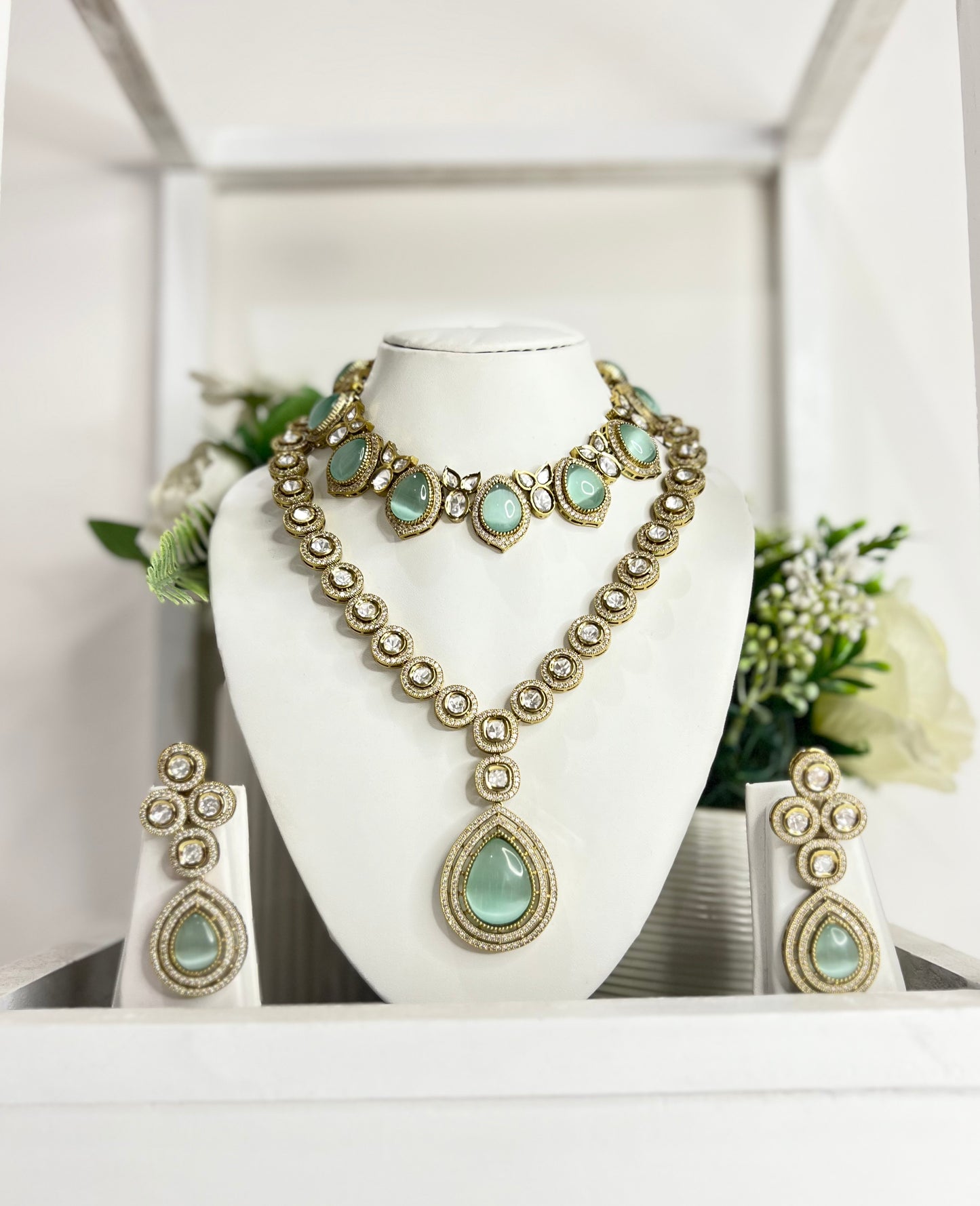 Esteem Polki Set with Earrings (Mint)