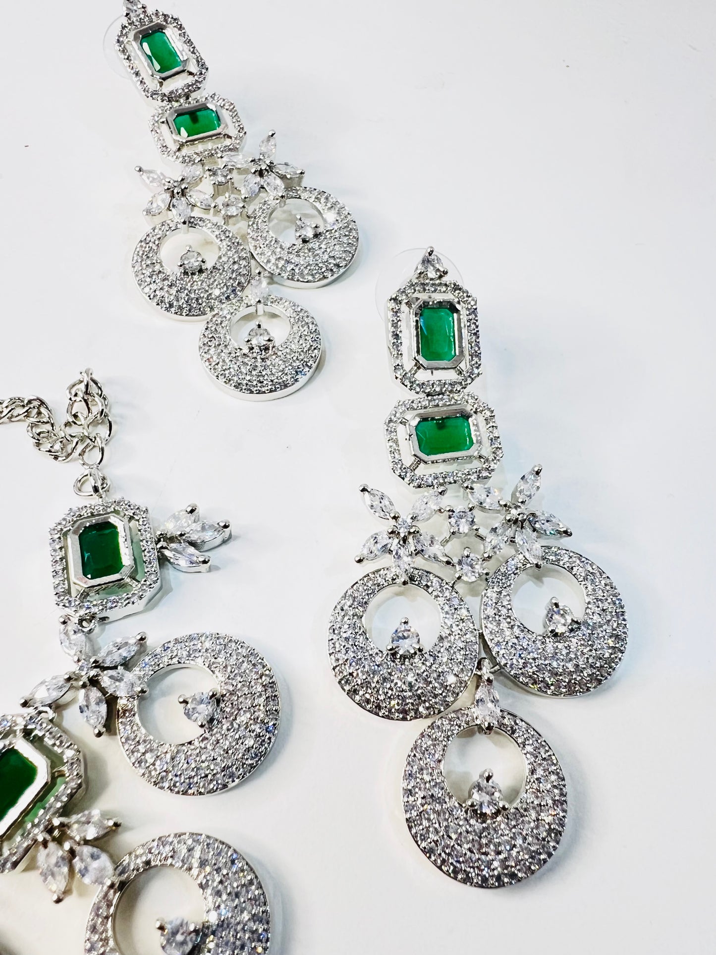 Starlight Diamond Set with Earrings (Green)