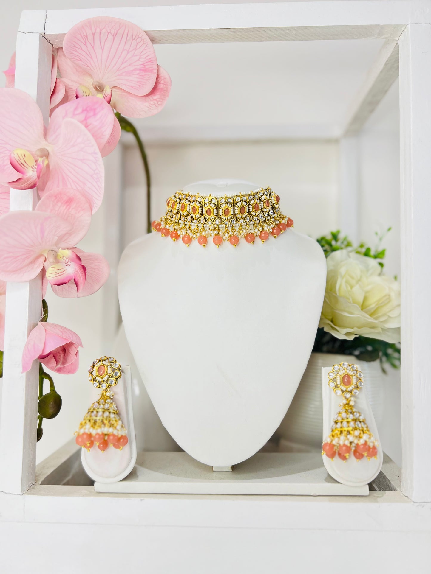 Tapas Choker Set with Earrings and Maangtika (Peach)