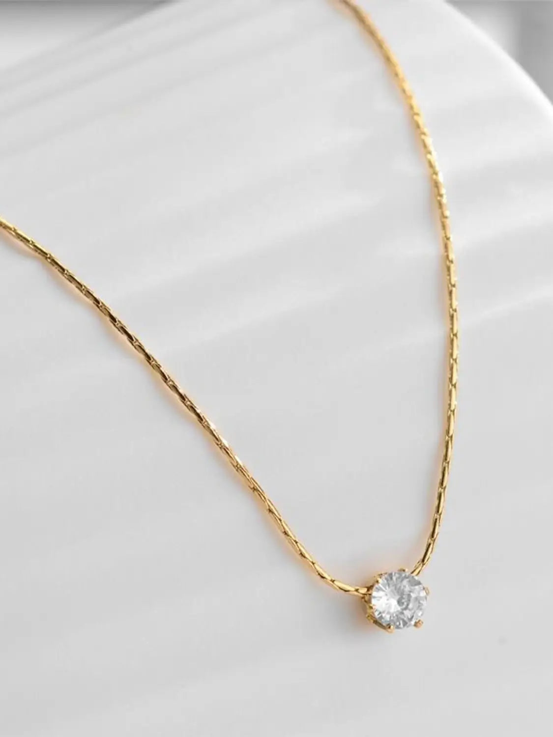 Iris Solitaire Necklace