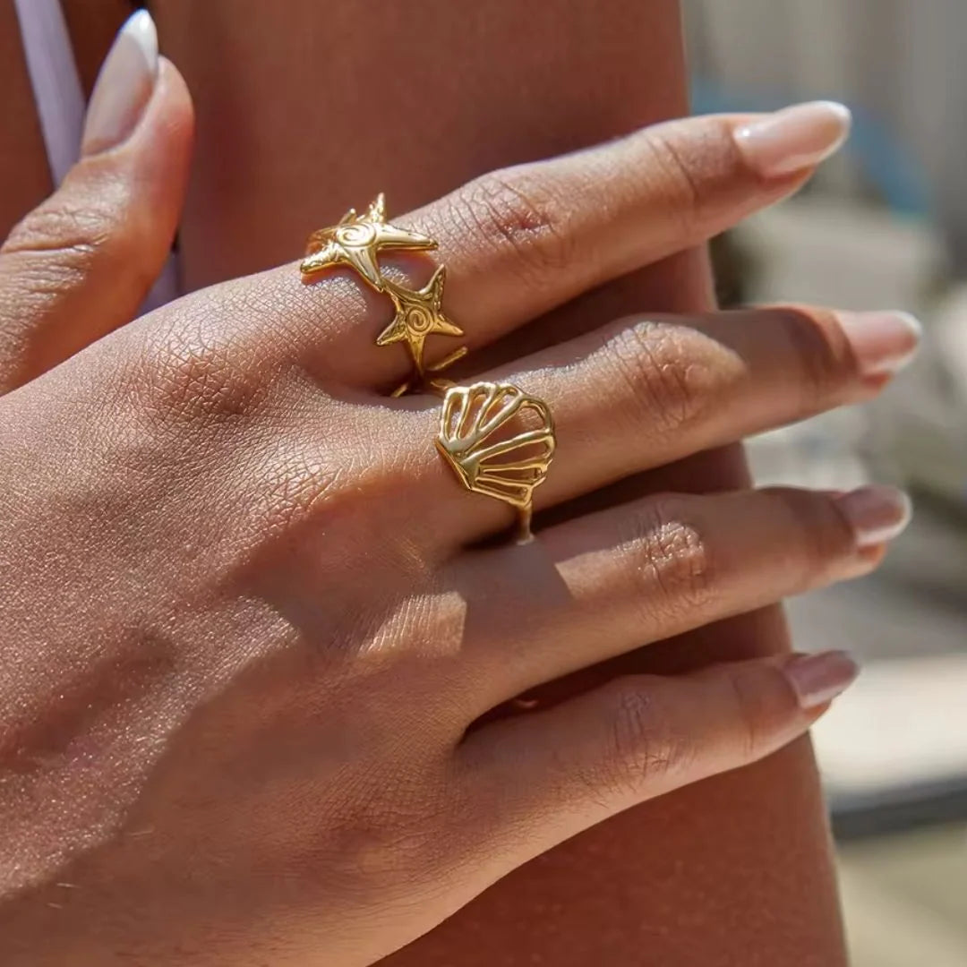 Evie gold cut-out seashell ring, view 3