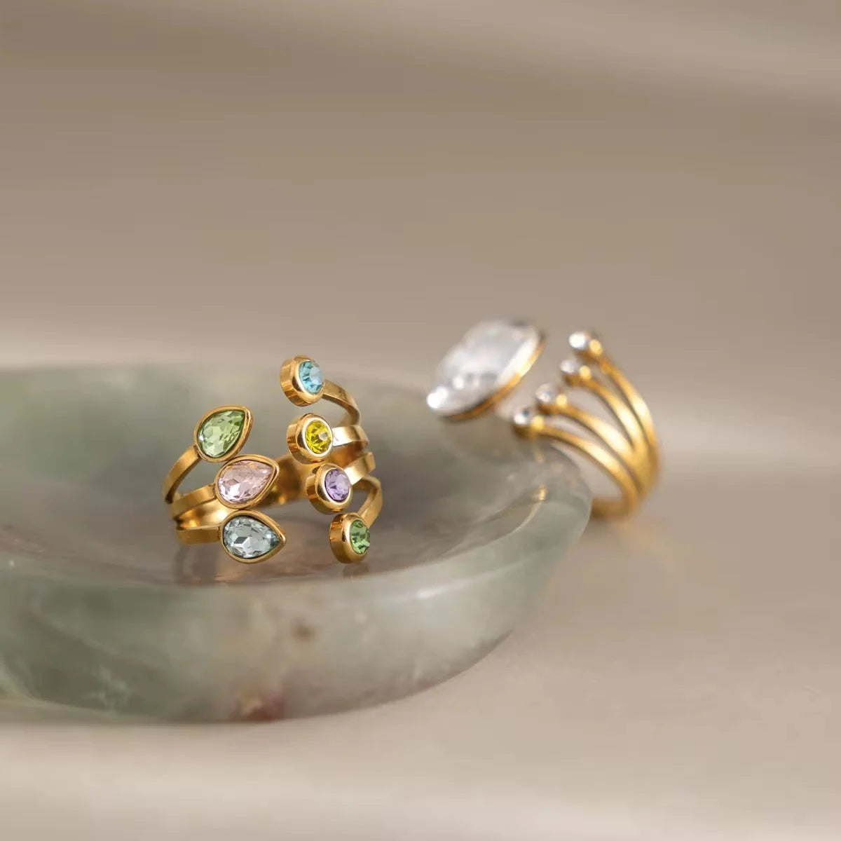 Juno gold cluster ring with multi-coloured stones, view 3