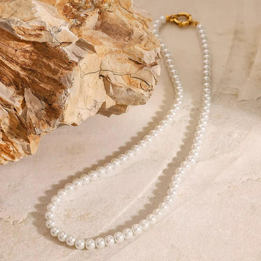 Elsa Pearl Necklace