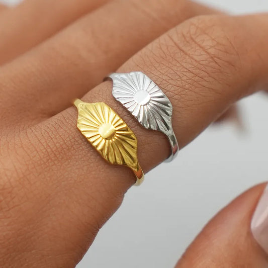 Helena gold signet ring with an engraved sunburst, view 2