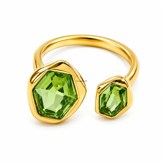 Maren gold toi-et-moi ring with two green hexagon stones