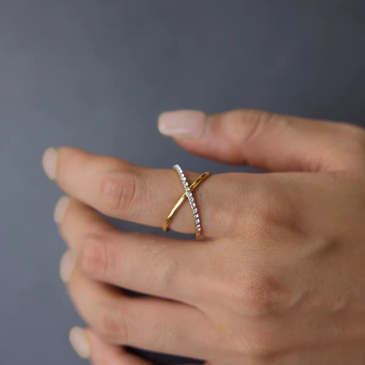 Claire gold criss cross X ring with one pave band, view 4