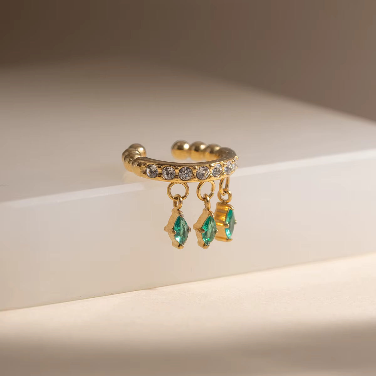 Vogue Ear Cuff Earrings -Single (Green)