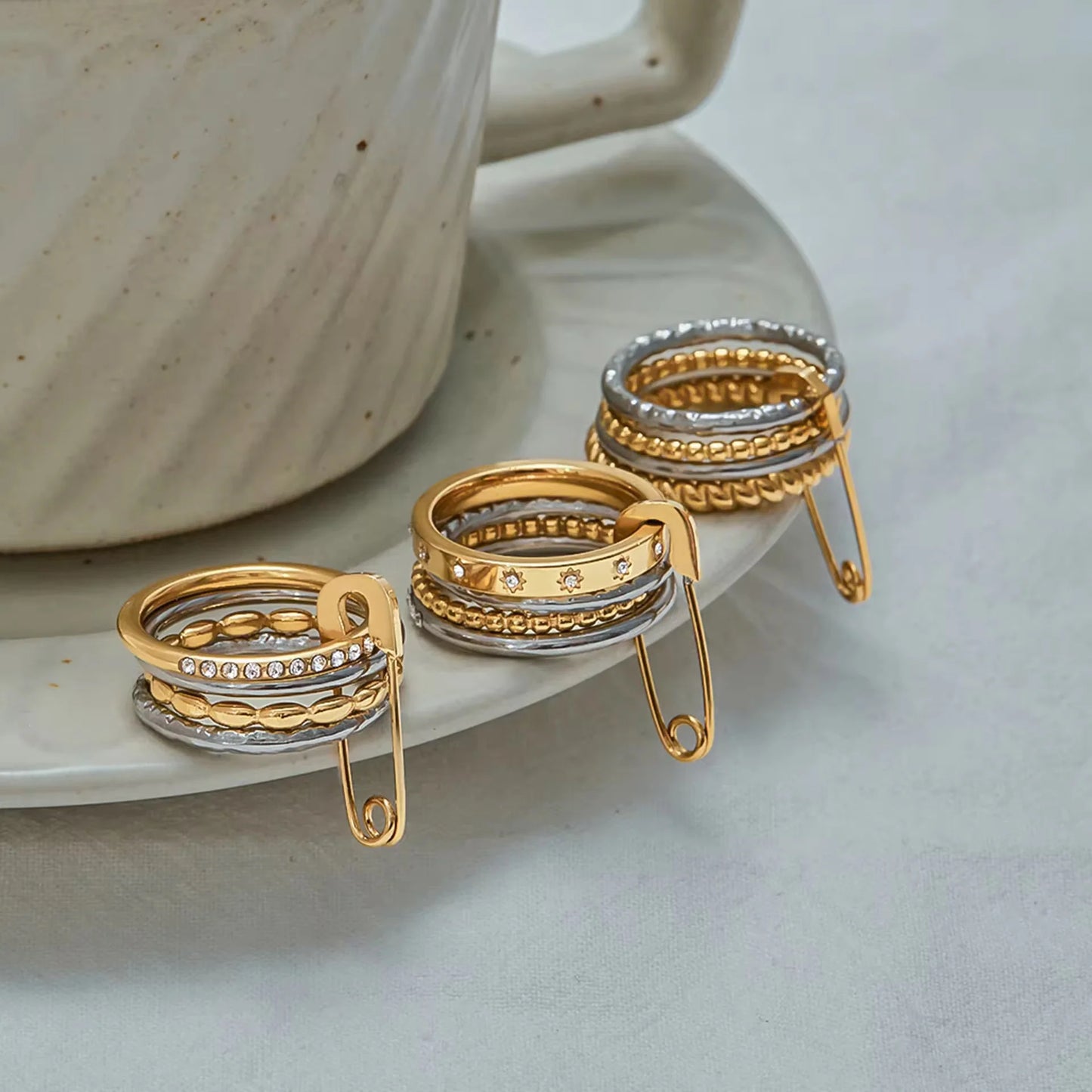 Lily Safety Pin Ring