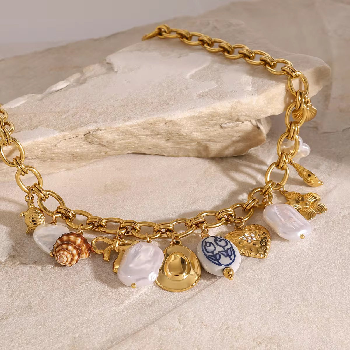 Raya Summer Essential Necklace