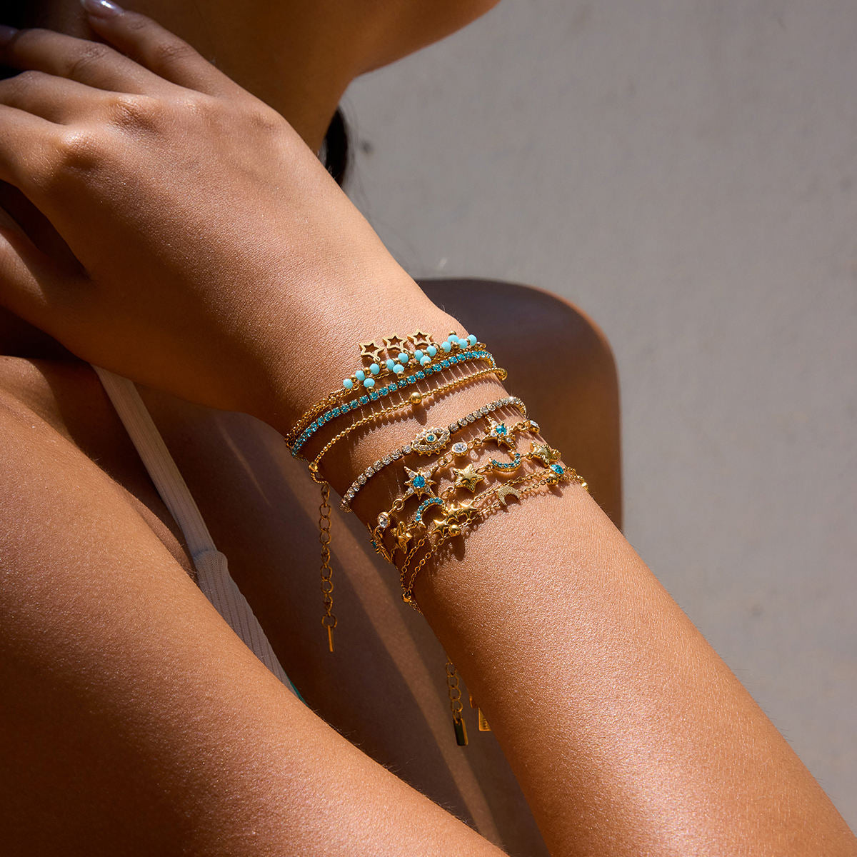 Luna Bracelet (Aquamarine)