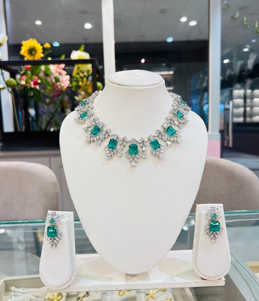 Ethereal Diamond Necklace set (Mint)
