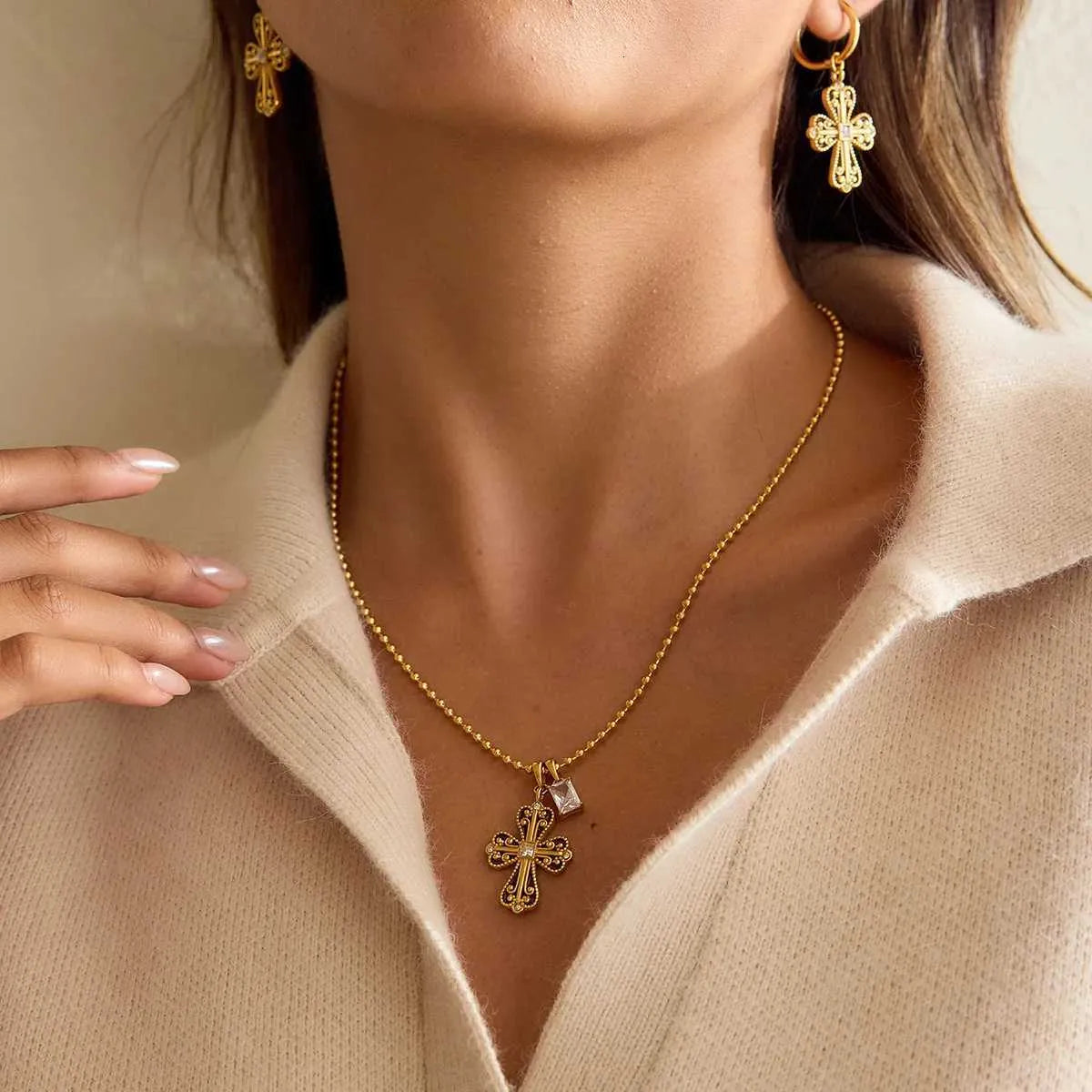 Phoebe Enamel Necklace