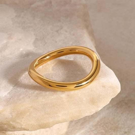 Ariana Ring