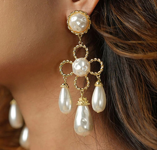 Harmony Pearl Earrings
