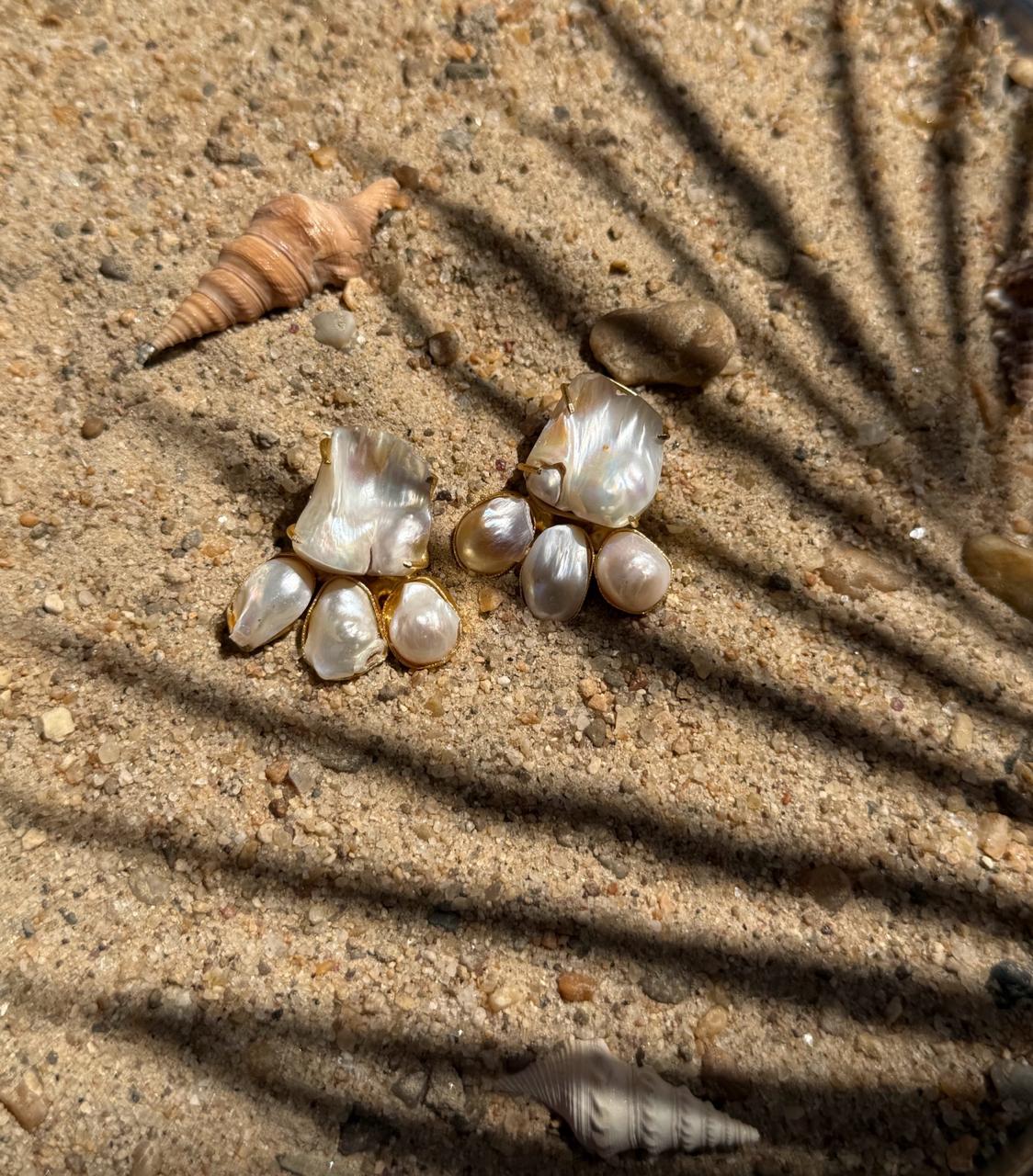 Crest Baroque Pearl Earrings
