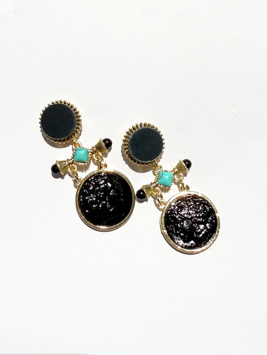 Tempo Black Earrings