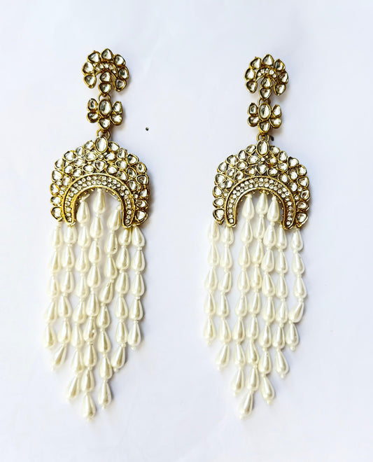 Inaaya Earrings